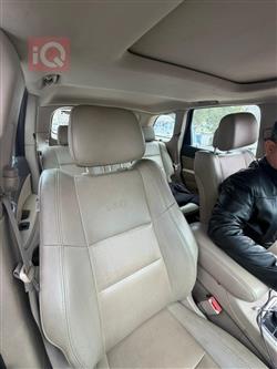 جیپ گراند شیرۆکی